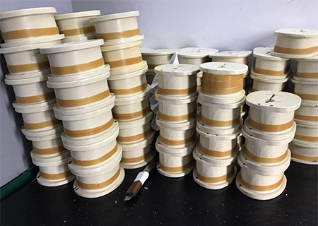 硅胶灌模出现冒泡，啥情况